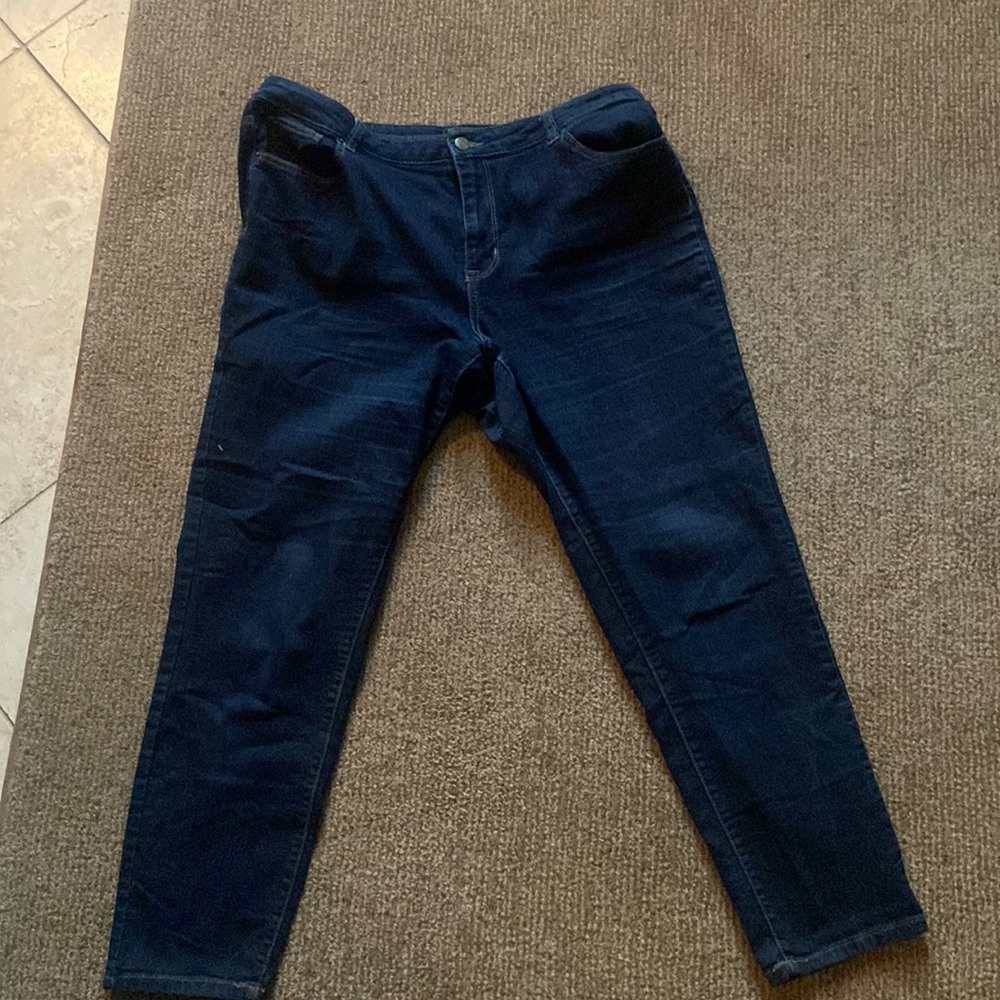 Dress Barn woman 16 dark blue Jean.